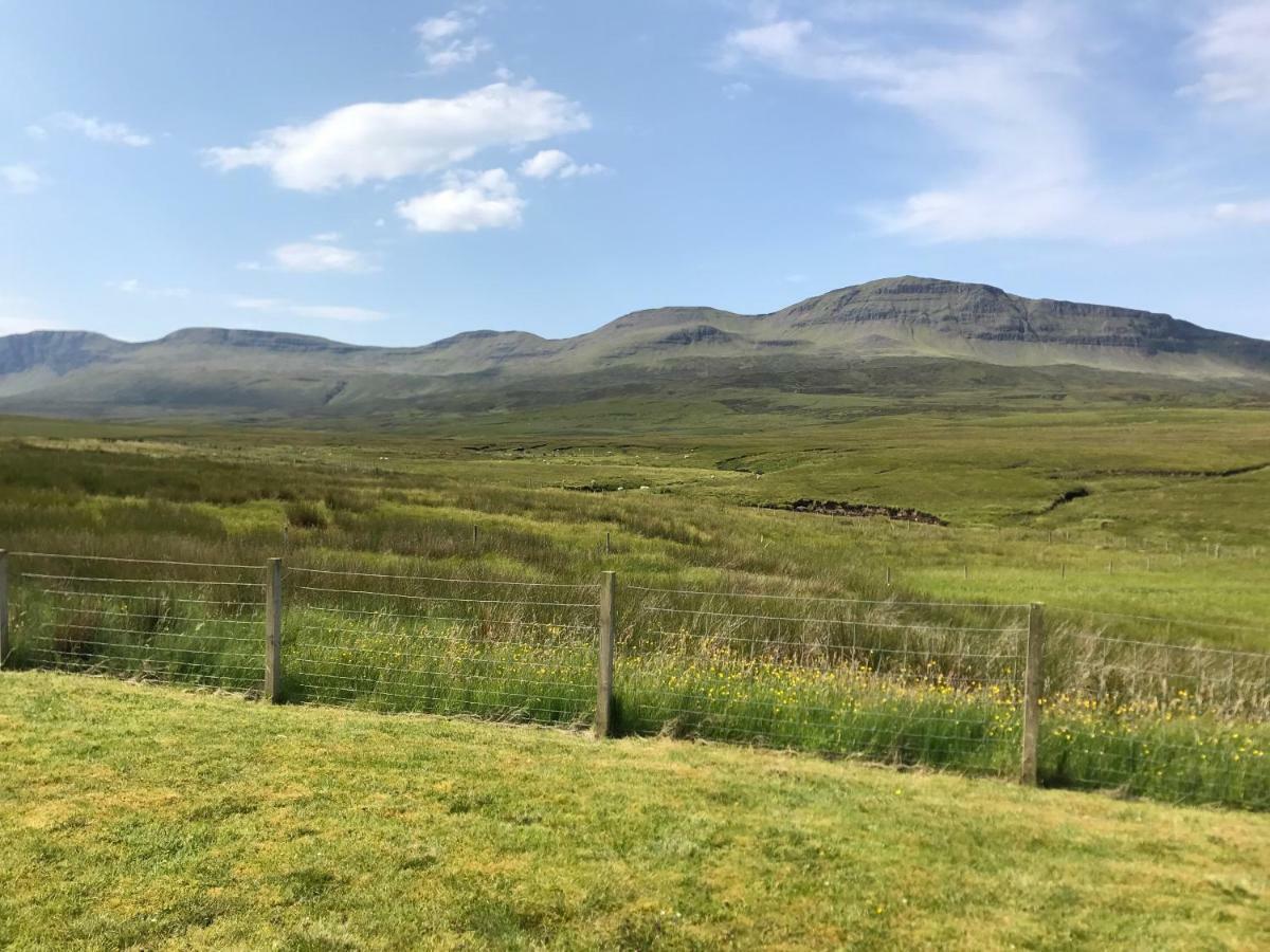 Trotternish Ridge View Apartman Staffin Kültér fotó